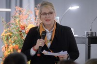Dr. Claudia Neusüß